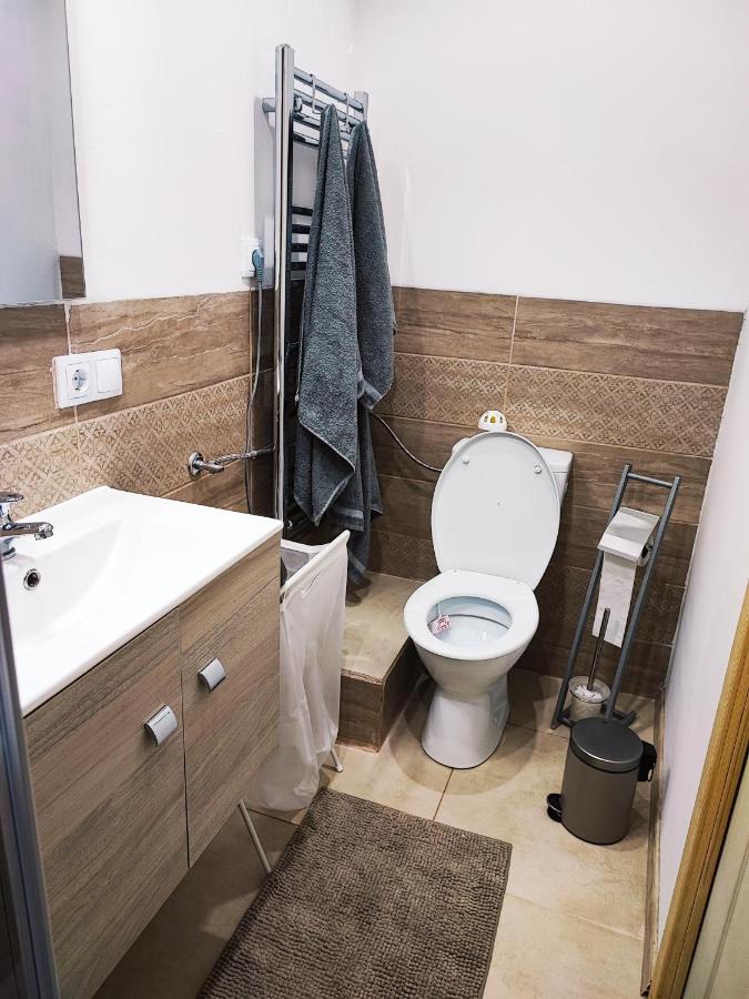Апартаменты White Rose Studio Basement Будапешт Экстерьер фото