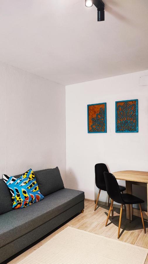 Апартаменты White Rose Studio Basement Будапешт Экстерьер фото